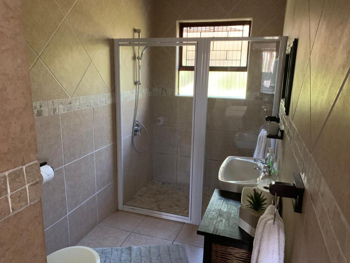 Villa Mariss Guesthouse Kraaifontein Dış mekan fotoğraf