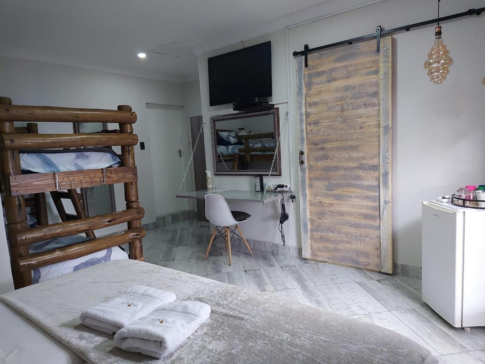 Villa Mariss Guesthouse Kraaifontein Dış mekan fotoğraf